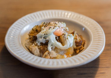 温泉蛋肥牛盖浇饭