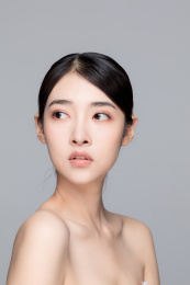 亚洲女性半身肖像