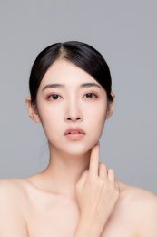 亚洲女性半身肖像