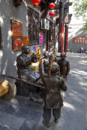 古时吹糖人雕塑造型