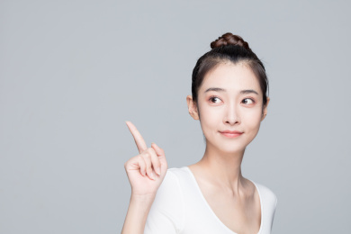 年轻活力亚洲年轻女性形象