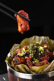 美味的中国菜，青花椒荷叶酱香排骨