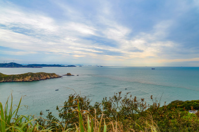 中国浙江嵊泗花鸟岛俯瞰海面