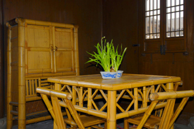 中国江苏苏州枫桥古镇渔隐村 民居竹制家具