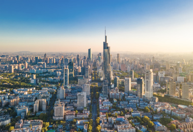 航拍南京秦淮区新街口紫峰大厦