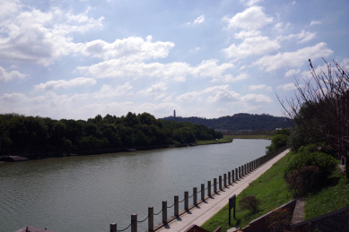 中国浙江省兰溪市中洲公园江景