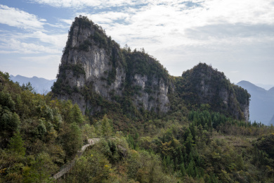 恩施大峡谷风景区断崖绝壁峰林