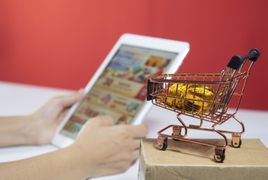 网购购物节网上买东西
