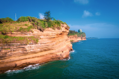 中国广西北海市涠洲岛暮崖海滨自然风光