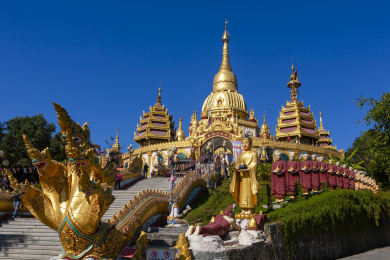 中国云南省芒市勐焕大金塔的雕塑