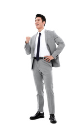 白色背景前的商务男士形象