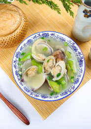 家庭炖汤蛤蜊丝瓜汤