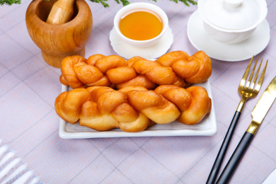 奶香酥脆的甜麻花