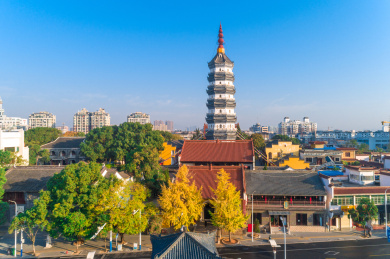 中国安徽省安庆市迎江寺振风塔景观