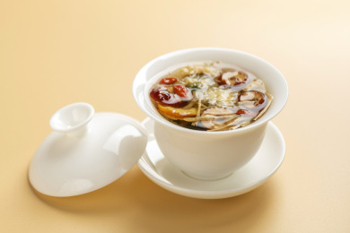 盖碗八宝茶特写黄色莫兰迪色系背景