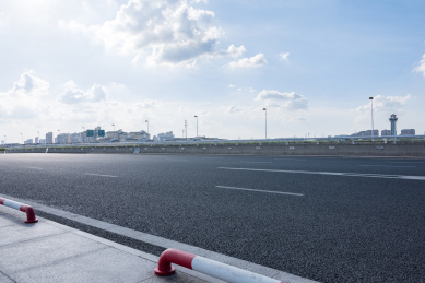 现代城市沥青道路背景图