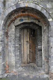 中国四川成都宽窄巷子传统民居门楼劵栱