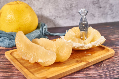 柚子果肉水果摆拍