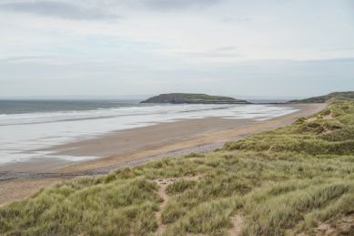 英国斯旺西罗西里海滩