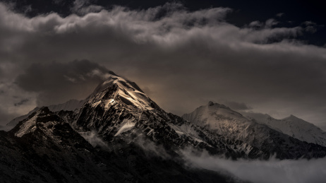 中国四川甘孜州贡嘎雪山