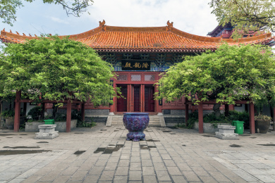 中国河南省开风景区潜龙殿宫殿建筑
