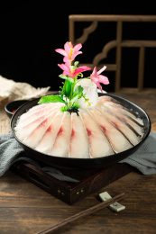火锅涮菜湄公河巴沙鱼片