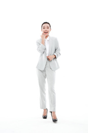 白色背景全身东方职场女性
