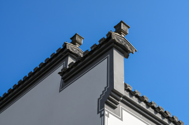 江南园林徽派建筑屋顶马头墙特写