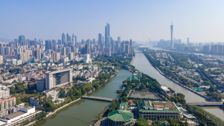 航拍中国广东广州珠江两岸城市景观天际线