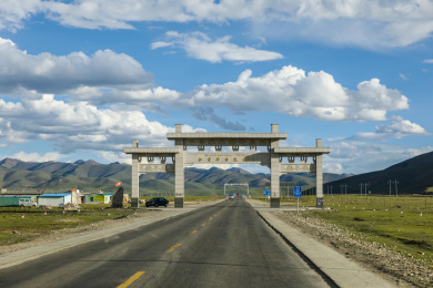 中国青藏公路G109国道沿途风光