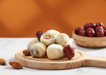 手工巴旦木夹心奶酪枣