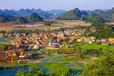 云南文山丘北普者黑国家湿地公园的湖光山色