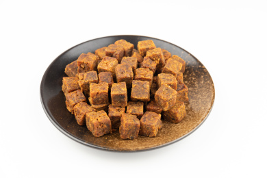 方块状的牛肉干颗粒