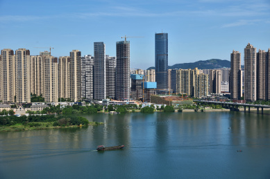 中国湖南长沙湘江城市建筑风光