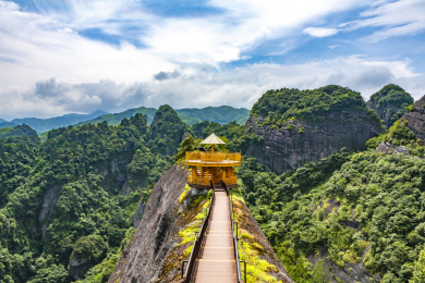 中国广西资源县天门山景区天脊的风光