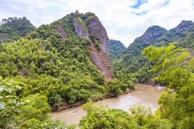中国广西资源县天门山景区的资江风光