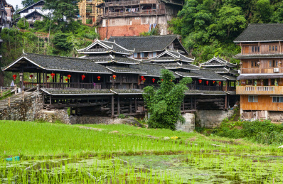 中国广西柳州三江的程阳八寨的古桥程阳风雨桥