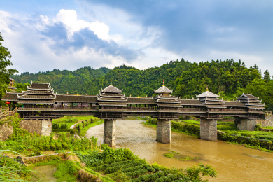 中国广西柳州三江的程阳八寨的古桥程阳风雨桥