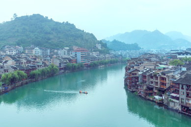 中国贵州镇远古城舞阳河风光
