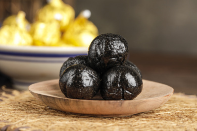 中华传统滋补美食黑芝麻丸