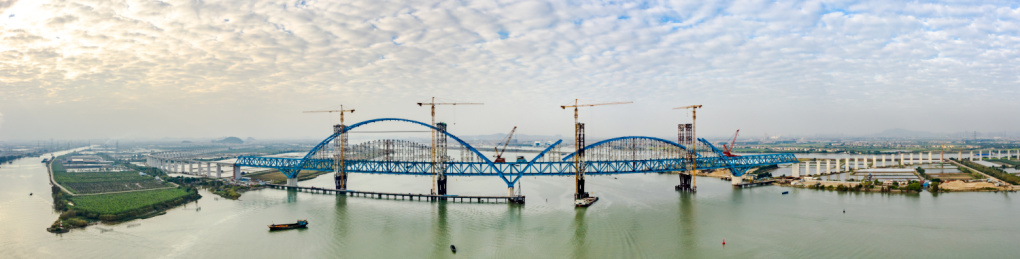 中国广州南沙港铁路跨洪奇沥水道特大桥