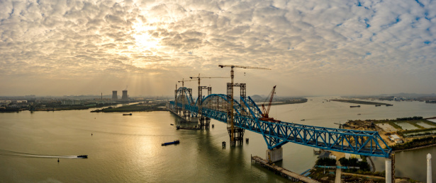 中国广州南沙港铁路跨洪奇沥水道特大桥