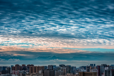 成都武侯区地标来福士省体育馆晚霞夜景