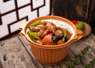 自热黄焖鸡米饭