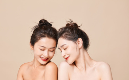 中国女性双人美妆