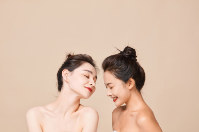 中国女性双人美妆