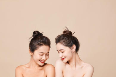 中国女性双人美妆