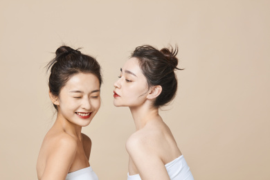 中国女性双人美妆