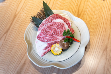 日式和牛刺身烤肉