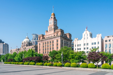 中国上海民国时期外滩老建筑街景